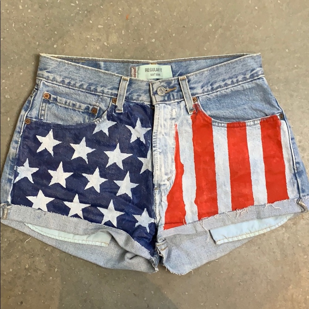Levi’s hand painted shorts